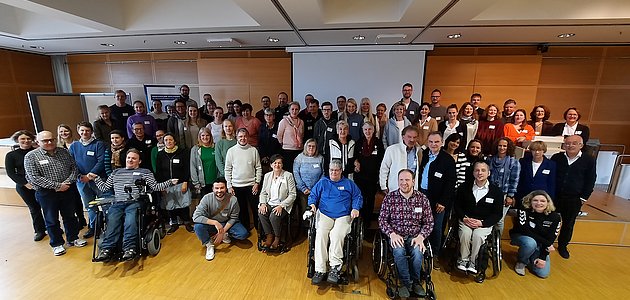 Die Teilnehmenden der Fachtagung 2022 auf einem Gruppenbild